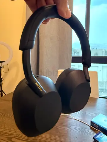 Sony Headphone XM5 Best Noise cancellation headphone