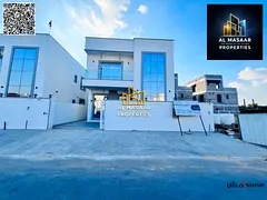 Receive your villa ready to move in. Very spacious interiors and hotel-style finishes. Freehold owne