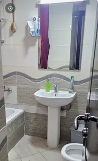 SHABIA 12 EXICUTIVE BACHELOR ROOM AVAILABLE GOOD LOCATION