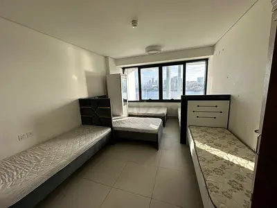 Full room available for monthly rent in Union