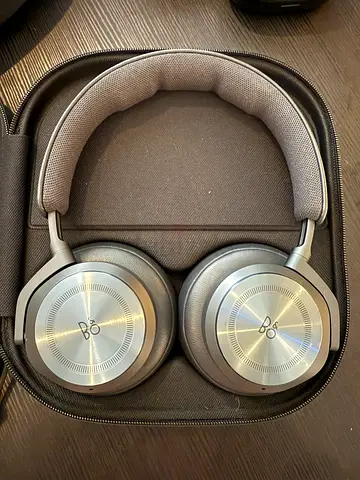 Premium BO Headphones in Carry Case