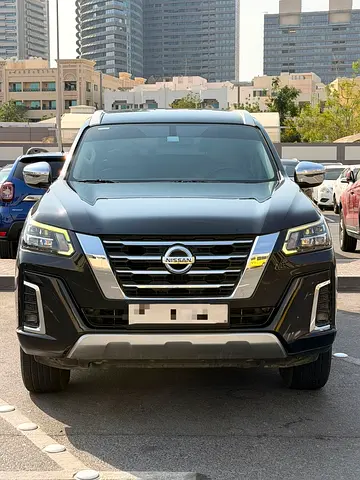 Nissan Xterra Titanium 2021 - GCC Black Clean car