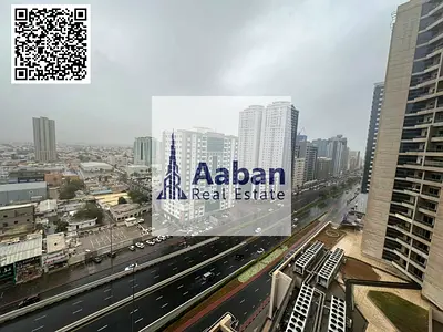 مكتب تجاري واسع مع مطبخ وحمام للإيجار – المول التجاري الراشدية، 2000 قدم² | 86,000 درهم
