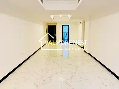 Huge layout I With maids' room I Prime location