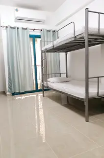Affordable Bed Space for Indian Males