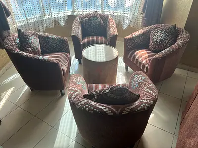 Set of 4 Upholstered Lounge Chairs + Round Coffee Table