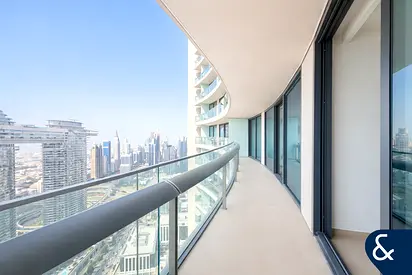 High Floor | Large Balcony | Sea View
