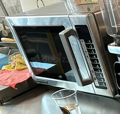 Commercial Microwave Oven 34L – 1100W – Stainless Steel