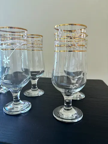Set of Elegant Decorative Glasses