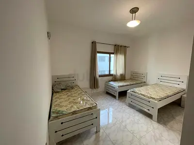 FEMALE bed Space with BALCONY