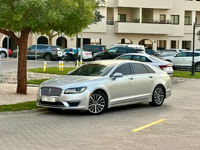 صورة 3 لـ 2017 Lincoln MKZ