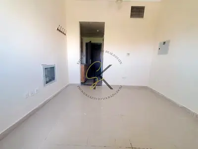 🌟 Spacious Unfurnished Studio Apartment | 450 Sqft | Affordable Living in Muwailah – Sharjah 🏡✨