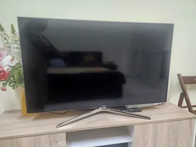 Samsung LED TV - 55 inches