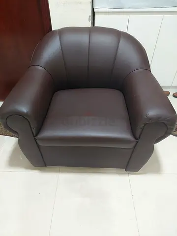 Single sofa