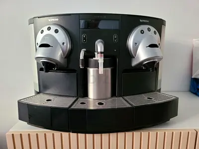 Nespresso Gemini 220