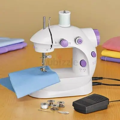 Compact and Efficient Sewing Machine