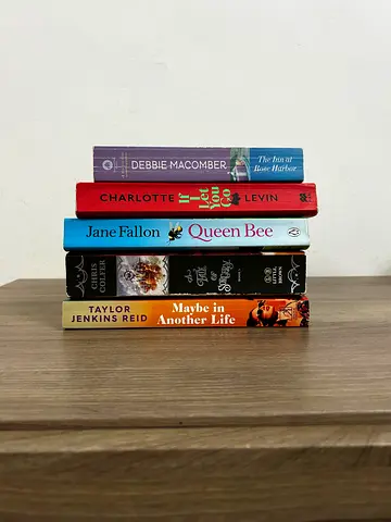 Books for sale ,cheap,A Collection of Popular Fiction Books