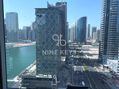 Furnished Studio | Mid-Floor | Canal & Skyline View | 449 sq. ft