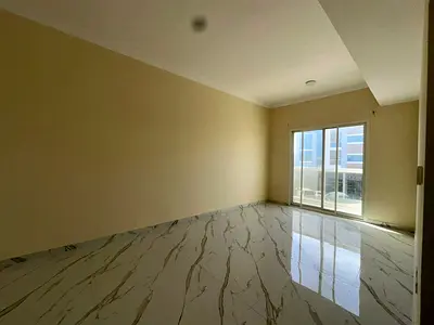 A great opportunity for annual rent in Al Muwaihat area of ​​Ajman: a two-bedroom apartment with a living room, second occupancy, excellent specificat