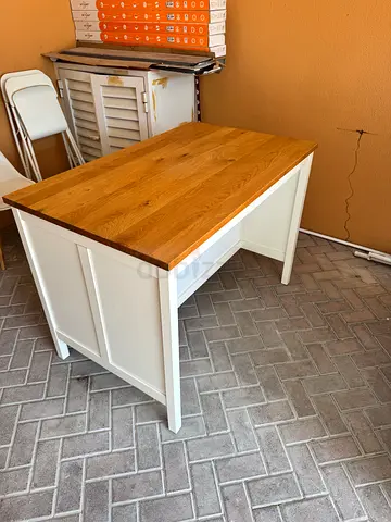 White IKEA island dining table