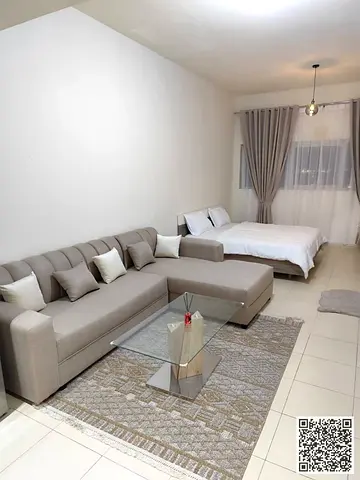 استديو مفروش للإيجار الشهري في عجمان وان تاور ، الراشدية 3 ✔️ شامل الفواتير والإنترنت و الباركنج ⚡📶 جاهزة للسكن فورا !