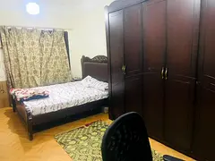 Very big spacious room for rent with big hall Muraqabad