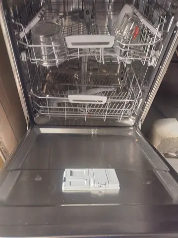 Dishwasher in Good Condition