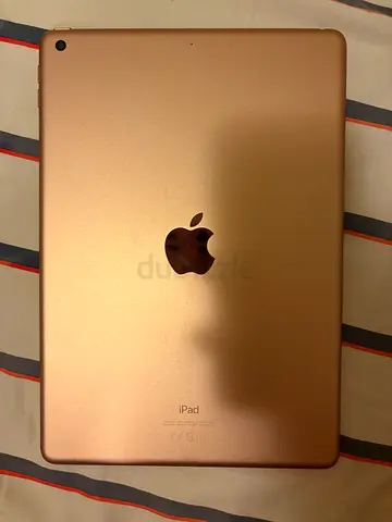 iPad 8th Gen Rose Gold + Cover – Perfect Condition – No Scratches