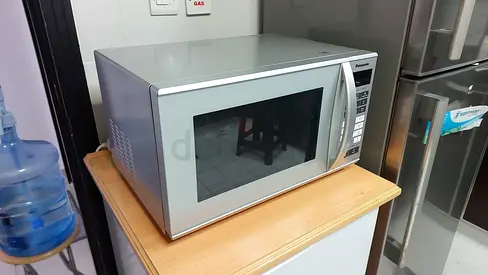 Panasonic Grill microwave Oven (Convection oven)