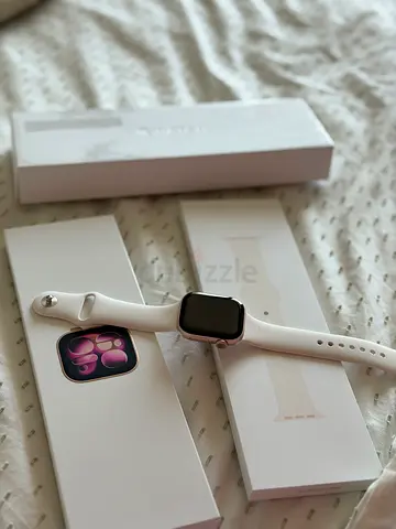 Apple Watch Series 11 GPS 46mm Rose Gold Aluminium Case with Light Blush Sport Band
