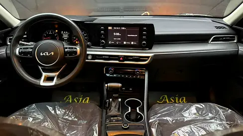 صورة 8 لـ 2021 KIA K5