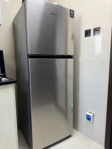 Hisense Refrigerator – Top Freezer – Excellent Condition