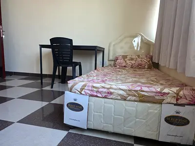 Fully furnished room for rent for single executive.