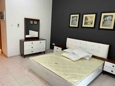 NEXT TO METRO | FULLY FURNISHED | ONE BEDROOM AVAILABLE FOR RENT