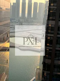 Modern 2 BR | Canal View | High Floor