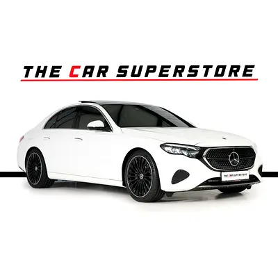 Mercedes Benz E200-Low Mleage-Avantgarde Exterior Package-20 Inch AMG Rims High Gloss Black