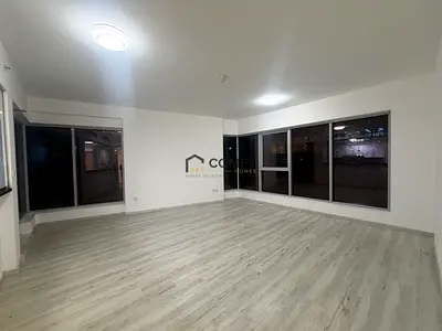 Nice Layout Corner Unit Ready To Move In Large 2Bhk with Balcony