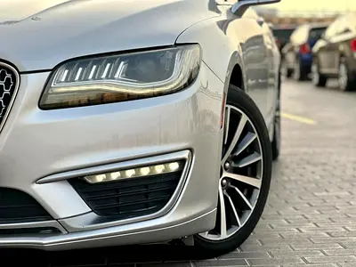 صورة 6 لـ 2017 Lincoln MKZ