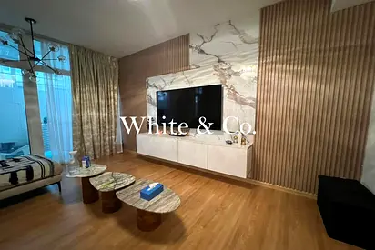 Upgraded 3Bed | Extended Unit | Corner