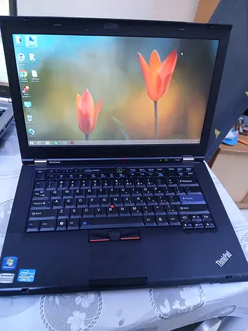 14 inch screensize..Lenovo ThinkPad T420 core i5 2nd generation perfect condition