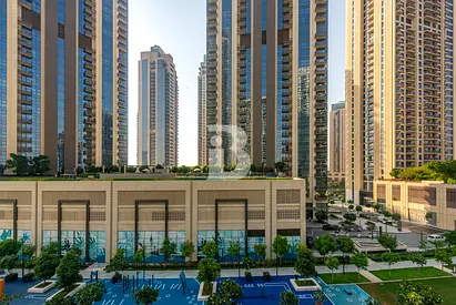 Spacious Unit | Park View | Fully Furnished