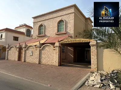 فيلا الروضه قريبه من شارع الشخ عمار مساحه كبيرة تملك حر شامل الكهرباء والمياة والمكيفات