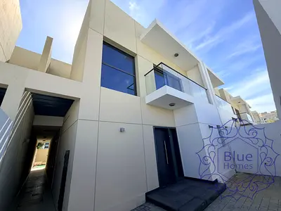 4 Bed Room Villa With Maid Room Available On Al Barsha 01