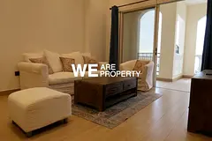 Modern Apartment | Prime Location | Beach Access
