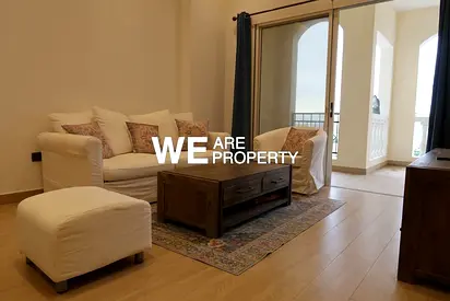 Modern Apartment | Prime Location | Beach Access
