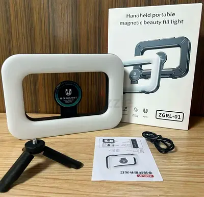 Portable Magnetic LED Fill Light (ZGRL-01) with Mini Tripod