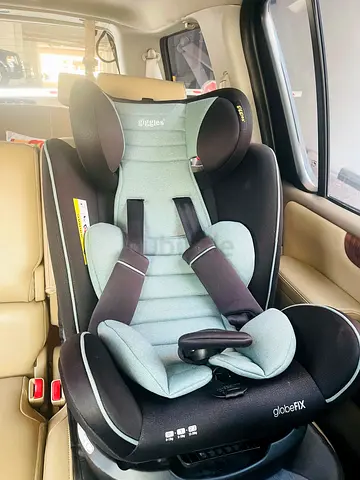 Giggle Car Seat Available for sale Brand New
