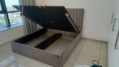 New King Size Stylish Storage Bed Frame with Lift-Up Mechanism - Premium Quality