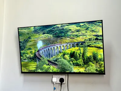 43-inch LED TV for Sale