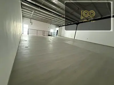 Commercial Warehouse – Large Layout | Near MBZ Road